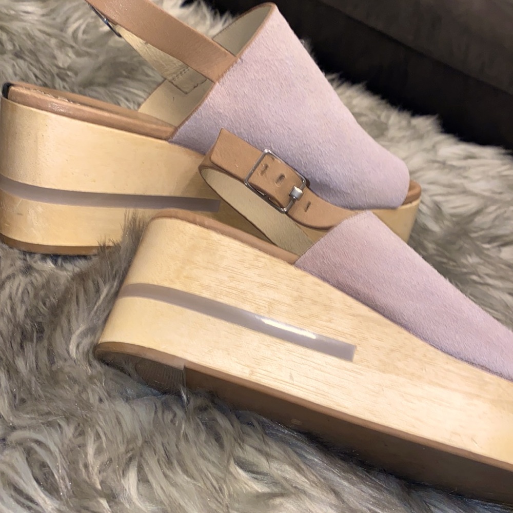 Shoes - Picture 4 of 8